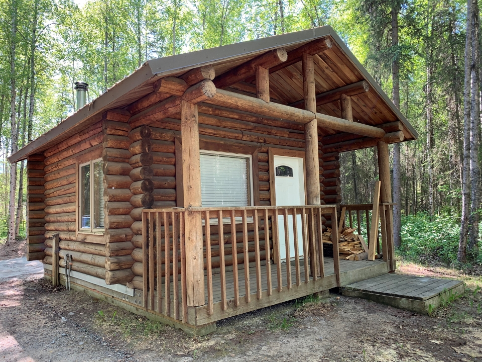 Eagle River Cabin Exterior